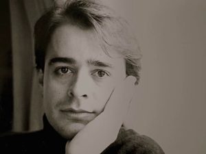 Alberto Urroz plays Bach Partita 1 BWV 825: Sarabande, Menuet I-II