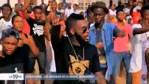 Dj Arafat : la terrible vidéo de sa tombe profanée, les fans déterrent son cercueil !