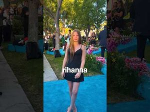 SNEAKING INTO SMURFS PREMIERE TO MEET RIHANNA #shorts