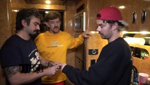 Amble - BUS INVADERS Ep. 2065