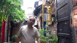 胖胖的山头Vlog：今天不想做饭，进城吃顿好的