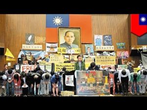 Student protesters end 24-day occupation of Taiwan's Parliament