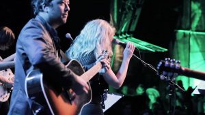 If Not for You (Bob Dylan cover) - Heartless Bastards (live)