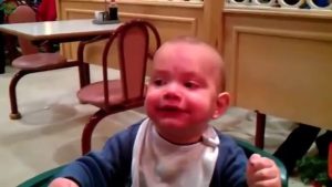 AS GROUPおススメ！変顔がかわいすぎる赤ちゃん達　おもしろ動画