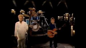 THE POLICE - WRAPPED AROUND YOUR FINGER (EXC RARE ALTERNATE EDIT VIDEO VERSION - HD AUDIO)