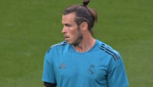 Bale fuera por un mes