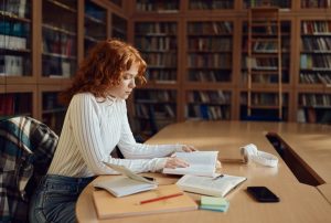 Ce grand classique paru en 1871 figure à nouveau parmi les meilleures ventes de livres, et voici pourquoi