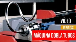 [CH] Máquina que dobla tubos de metal como si fuesen churros