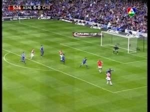 Fabregas chance