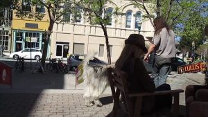 Quick body language check in public