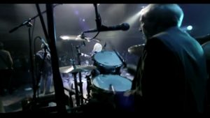 SHERYL CROW — Everyday Is A Winding Road (Video)