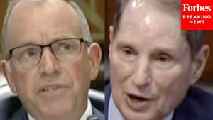 'That Is Factually Inaccurate': Ron Wyden Slams Forest Service Chief Over Firefighting Staffing Cuts