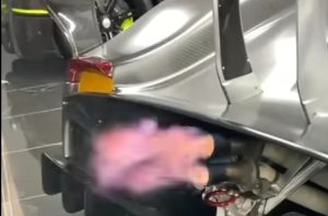 VÍDEO: Es hora de SUBIR los ALTAVOCES y disfrutar con este PAGANI ZONDA R de 750 CV