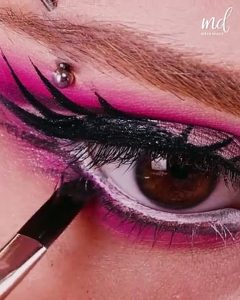 Mixing Barbie & Bratz in a makeup look💄✨