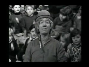 Fofo canta la canción del auto nuevo
