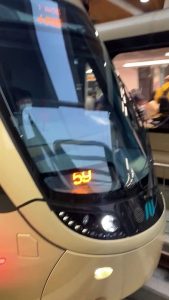 新北安坑輕軌新和國小站列車進站出站New Taipei ankeng Light Rail Xinhe Elementary School Station train enters and exits the station #忠駝論壇 #fyp #f4follow #fypシ #foryoupage #happy #asmr #best #cute #foryou #viral