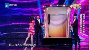 励志“无臂女孩”杨莉努力克服没有双臂的困扰 学会用腿穿裤子等难以做到的技能 做到独立生活照顾父母《中国梦想秀》第十季 第六期 花絮 20180401 - I Dream of China