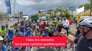 Fabio Aru à la rencontre des jeunes cyclistes de Guadeloupe