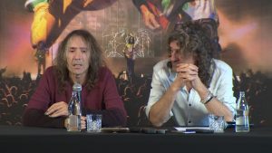 Robe Iniesta: "Hay canciones que aguantan mejor el tiempo"
